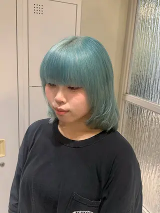 ミディアム カラー ハイトーン/ブリーチ 💙みずき💙のヘアスタイル