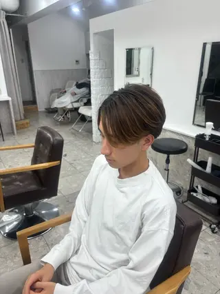 メンズ メンズパーマ 特化Enhanceのヘアスタイル