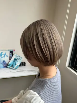 ショート カラー &SONS 小林亨のヘアスタイル
