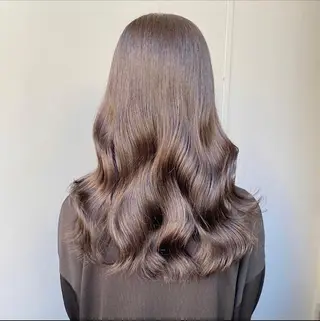 カラー 🪞THEATER 表参道店🩰のヘアスタイル