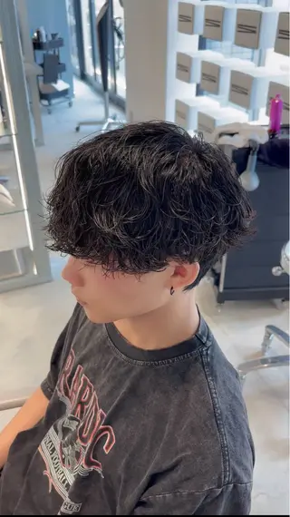 パーマ メンズ メンズ特化⚡️三村 彰吾⚡️カットパーマのヘアスタイル