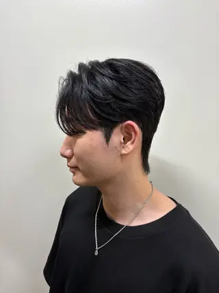 ショート パーマ メンズ 韓国メンズヘア/ 毛流れヘア　須田龍世のヘアスタイル