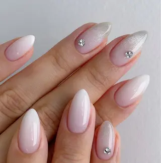 ネイル 🎀PG🩵 ネイルサロンのネイルデザイン