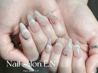 ネイル E.N🦋 長さ出し/持ち込みのネイルデザイン