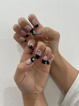 ネイル Whity kiriのネイルデザイン