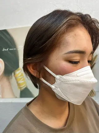 ショート カラー cana 札幌レイヤースタイルのヘアスタイル