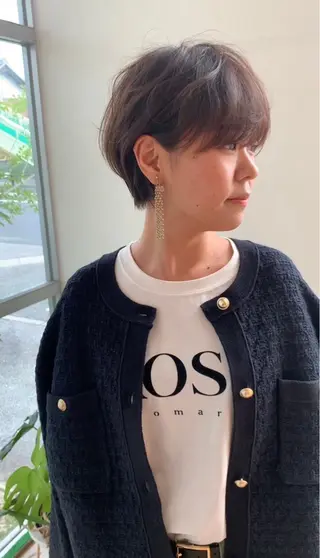 ショート カラー 藤原 ゆあのヘアスタイル