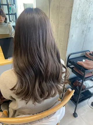 ロング カラー 似合う髪型見つけます AYAKAのヘアスタイル