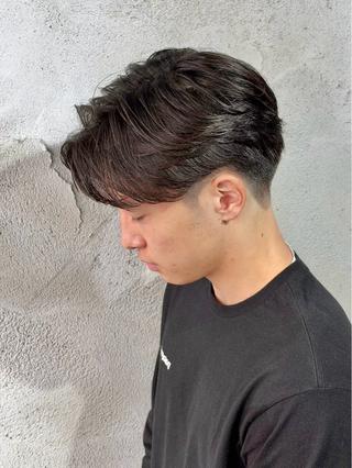 ミディアム 根本 陽斗のヘアスタイル
