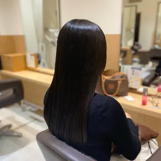 ロング カラー UNIX manakaのヘアスタイル
