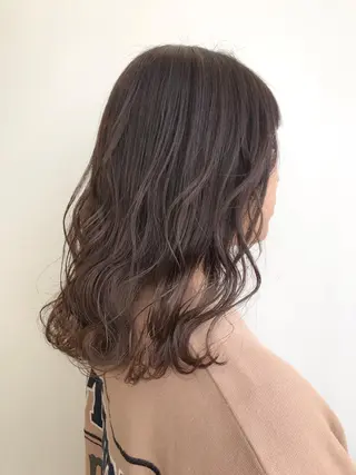 ミディアム カラー 【透明感、艶髪】西村 有司のヘアスタイル