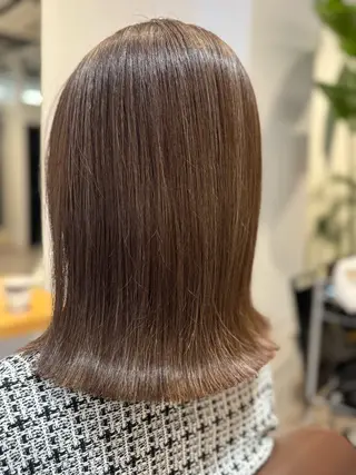 ミディアム カラー MIA 菅原のヘアスタイル