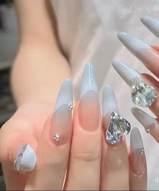 ネイル Ruby Nail 霞ヶ関店のネイルデザイン