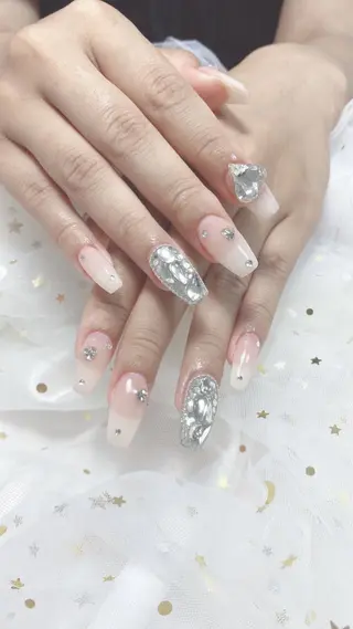 ネイル ジョリ kasumi🌹💅のネイルデザイン