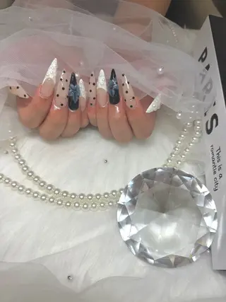 ネイル 【Laule‘a 】のネイルデザイン