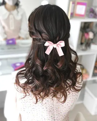 ヘアアレンジ 麻優 ヘアセットのヘアスタイル
