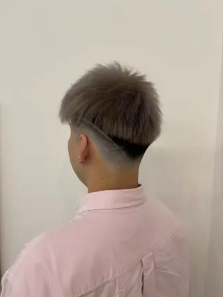 カラー 八巻媛香/ レディースカットのヘアスタイル