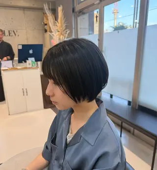 ショート 榎本 雪来のヘアスタイル
