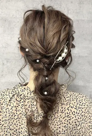 ロング 大阪レミーエクステ チビ編み込みのヘアスタイル