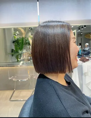 ショート オリーブベージュ/ボ ブ縮毛矯正たまき🧡のヘアスタイル