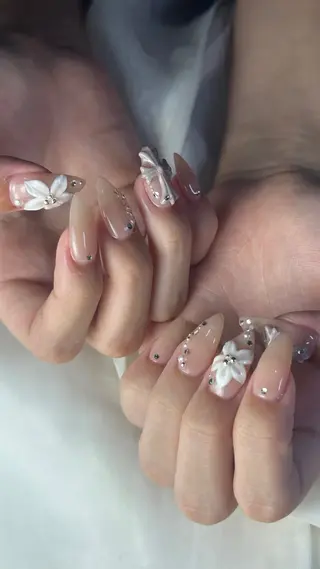 ネイル うにゃねいる🌷 Mayaのネイルデザイン