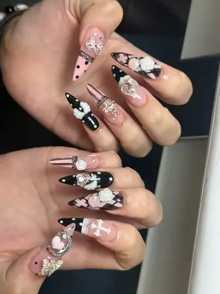 ネイル akina nailsのネイルデザイン