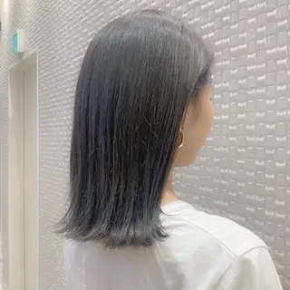 セミロング カラー 𝒢𝒾𝓇𝓁𝓎 ⑅　𝓎𝓊𝓀𝒶のヘアスタイル