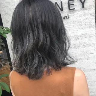 ミディアム kiyono ⭐︎ダブルカラーのヘアスタイル
