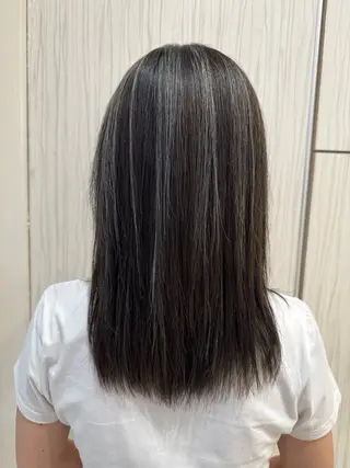 セミロング 松尾 怜奈のヘアスタイル