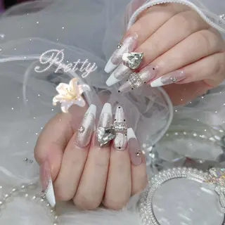 ネイル YURI NAILのネイルデザイン