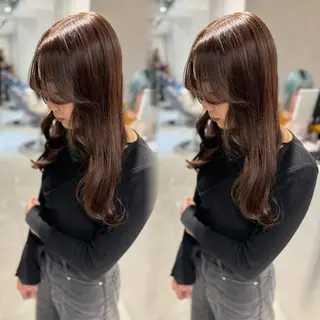 セミロング カラー 韓国ハイレイヤー ハッシュカット特化のヘアスタイル