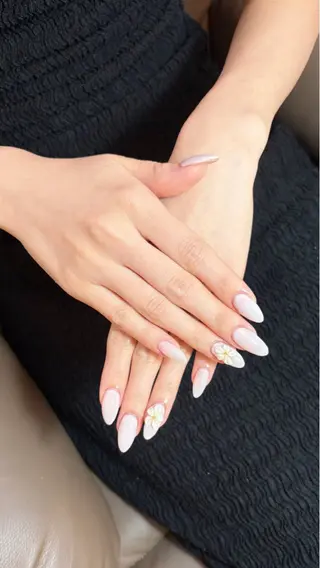 ネイル EASEN のあのネイルデザイン