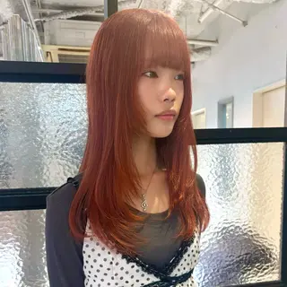セミロング カラー mio ︴ アレンジ ︴ 透明感カラーのヘアスタイル