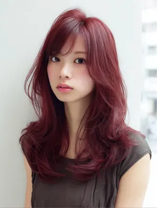 ロング カラー 韓国×艶ハイトーンが かわいい✨️リオ🍒のヘアスタイル