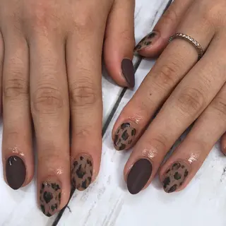ミディアム ネイル nail 1997のネイルデザイン