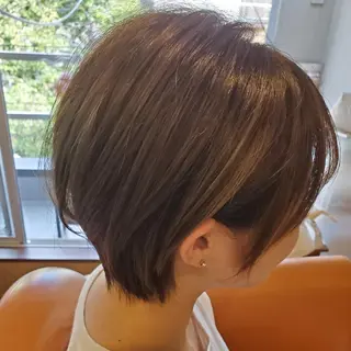 ショート カラー spa hair ark 富井直美のヘアスタイル