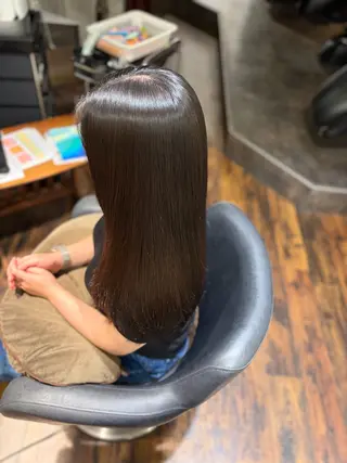 セミロング ✨矯正口コミ4.9✨ 歴21年代表ヨシアキのヘアスタイル