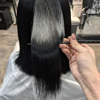 カラー 陽葵 (hinata)のヘアスタイル