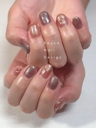 ミディアム ネイル Blowe ニュアンスのネイルデザイン