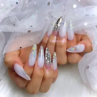 ネイル Nail Salon Lacusのネイルデザイン