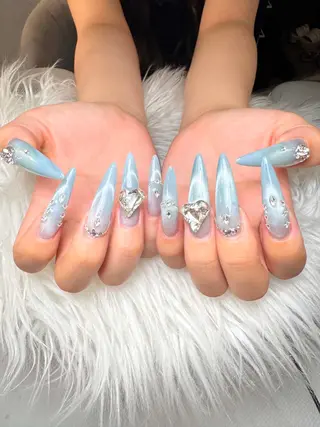 ネイル Anmi Nail 新宿のネイルデザイン