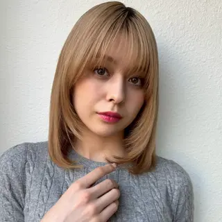 ミディアム 艶髪ストレート❇️ レイヤー❇️出町光流のヘアスタイル