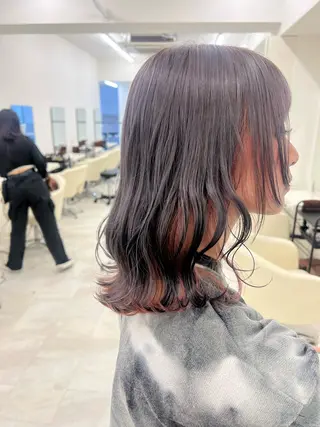 ミディアム リコ 渋谷 ハッシュカットのヘアスタイル