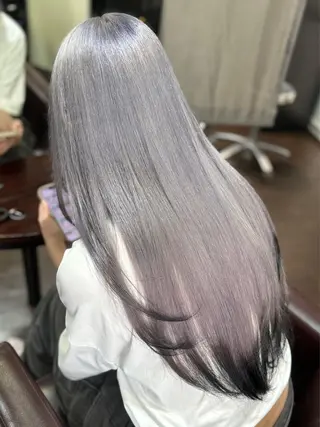 ロング カラー Lima/ハイトー ン/ブリーチ/心斎橋のヘアスタイル
