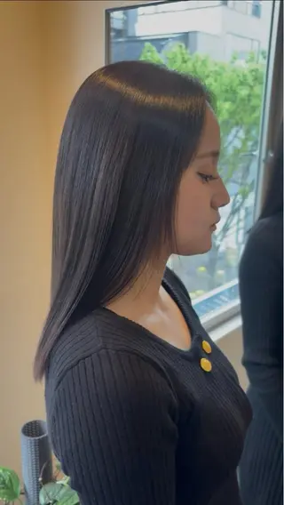カラー W_SALON CONOCAのヘアスタイル