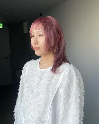 カラー 佐伯 和佳のヘアスタイル