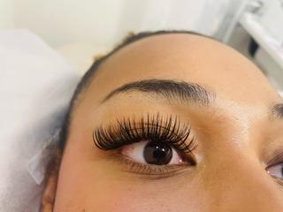 マツエク・マツパ EYE Bright 松戸店🌻静かのマツエク・マツパデザイン