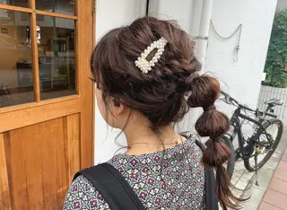セミロング ヘアアレンジ たかいわ みきのヘアスタイル