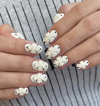 ネイル Rina Mika Nailsのネイルデザイン