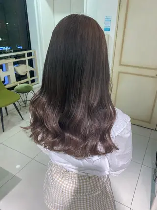 ロング カラー ヘアアレンジ 透明感カラー 古山 結季🌙🖤のヘアスタイル